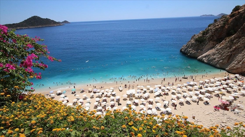 Antalya’ya gelen turist sayısı 10 milyon 788 bini aştı