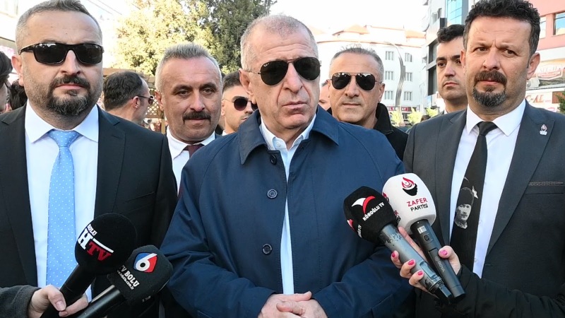 Ümit Özdağ: FETÖ’cü Hakan Şükür bize oy vermezmiş, oyunu istemiyoruz. Canı cehenneme diyoruz!