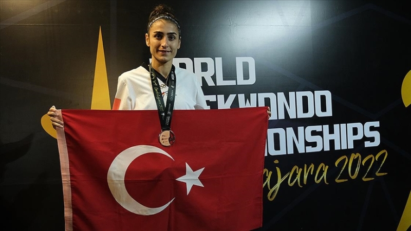 Milli tekvandocu Hatice Kübra ‘dünya üçüncüsü’