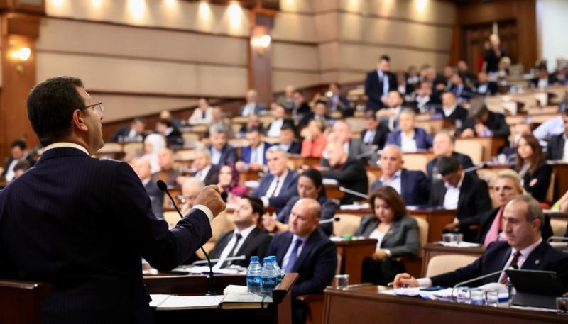 İmamoğlu, ‘2023 yatırım ve hizmet bütçesi’ni paylaştı