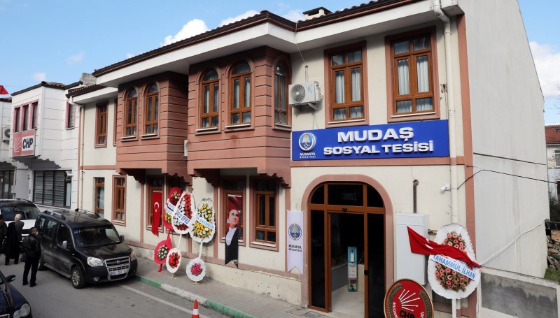 Genç Parti Mudanya İlçe’den ‘sosyal tesislerdeki fiyat politikası’na tepki