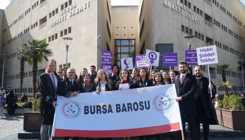 Bursa Barosu: İstanbul Sözleşmesi yaşatır!