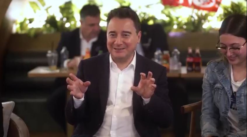 Babacan’dan 2. tur yorumu: Ümitsizlik söz konusu değil!