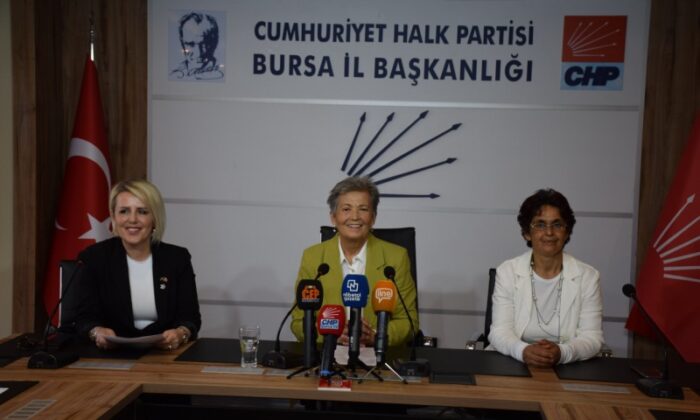 CHP Bursa İl Kadın Kolları Başkanı Okumuş: Haklarımız korumak için haydi kadınlar, sandığa!