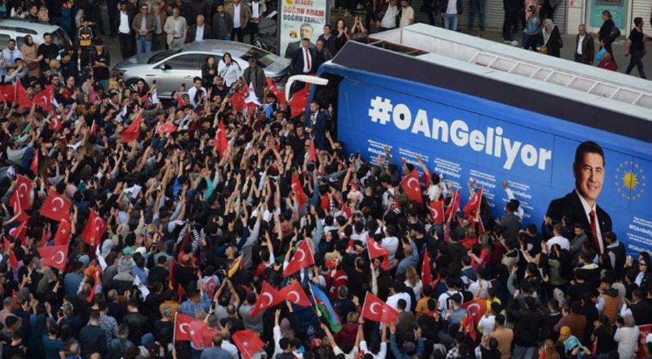 Sinan Oğan duyurdu: Seçim otobüsüne saldırı…