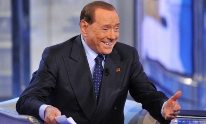 İtalya eski Başbakanı Berlusconi hayatını kaybetti