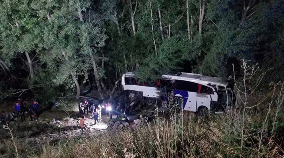 Yozgat’ta katliam gibi kaza: 11 ölü, 20 yaralı