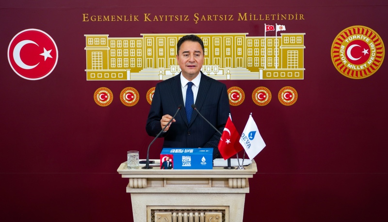 Babacan: Anayasal düzene karşı bir darbe girişimi…
