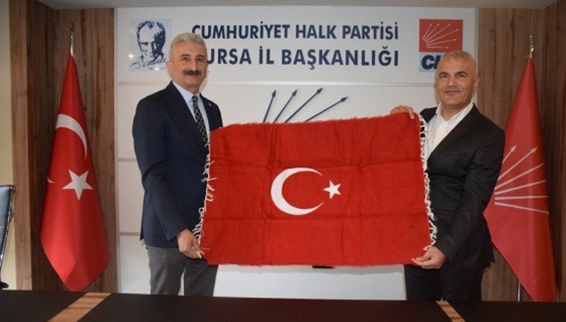 CHP’li Meclis Üyesi Çağıl’dan 100. Yıla Özel Hediye!
