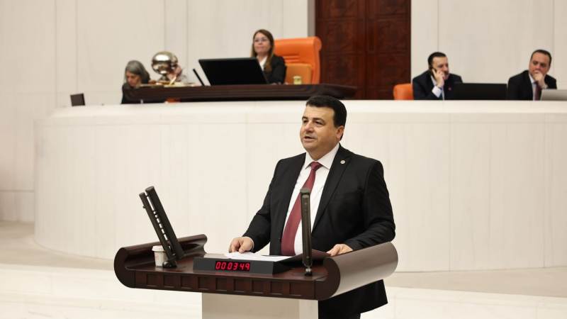 Öztürk’ten Uludağ Alan Başkanlığına ‘Nazım’lı eleştiri