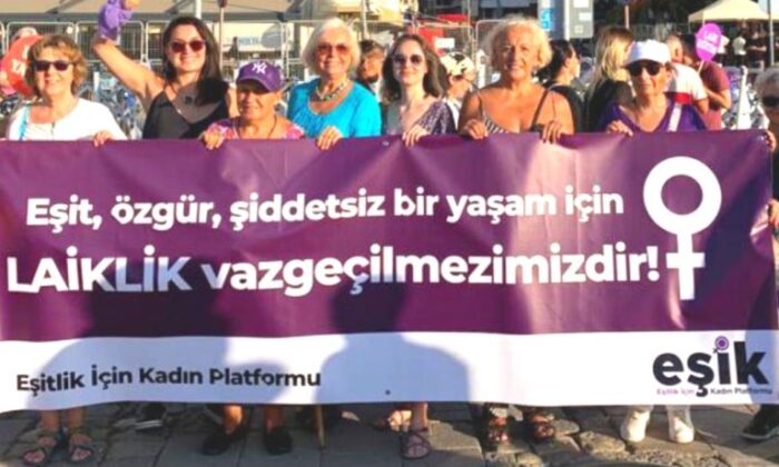 Eşitlik İçin Kadın Platformu: Milli Eğitim Bakanlığı asli görevini tarikat ve cemaatlere devredemez