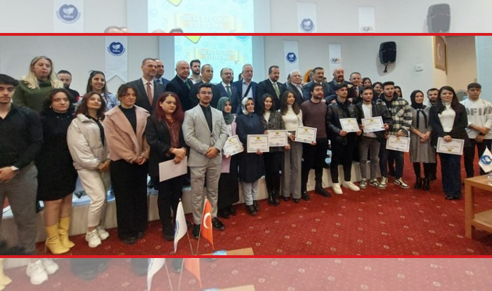 İletişim ve Medya Akademisi kursiyerleri sertifikalarını aldı