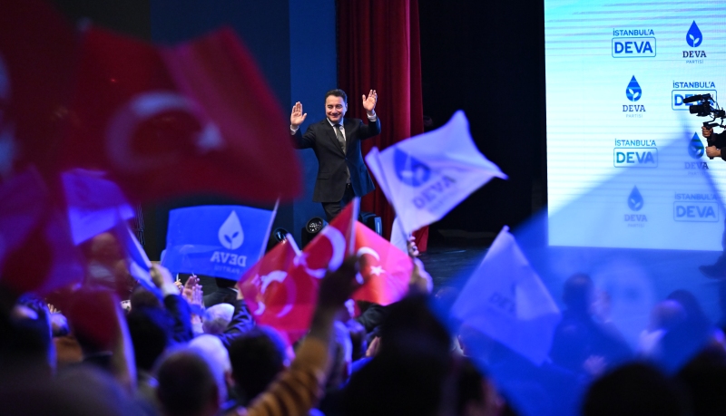 Babacan, DEVA Partisi’nin İstanbul adaylarını tanıttı