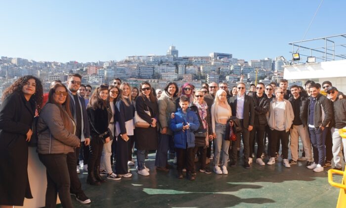 Şehir Hatları, gençleri İstanbul Boğazı’yla buluşturdu