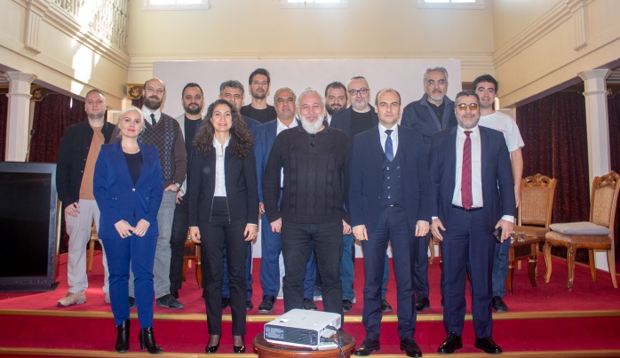 Reklam pastası büyüyecek, izleyen de kazanacak