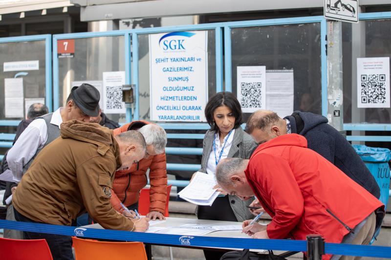 SGK emekli dilekçesi yağmuruna tutuldu