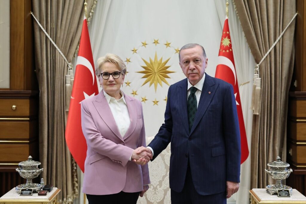 Erdoğan’dan Akşener’e af