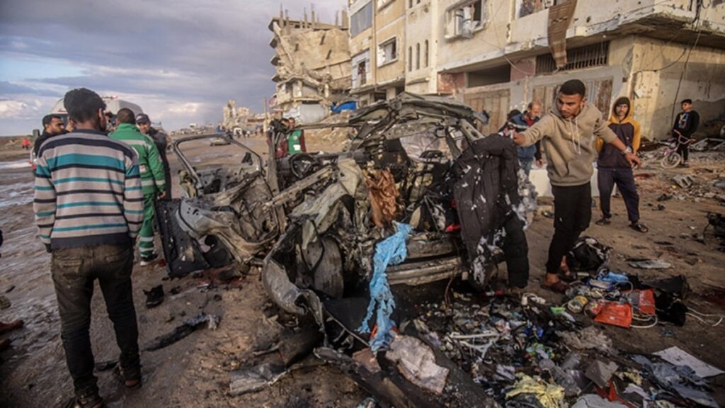 Gazze’de can kaybı 72 bin 73’e yükseldi