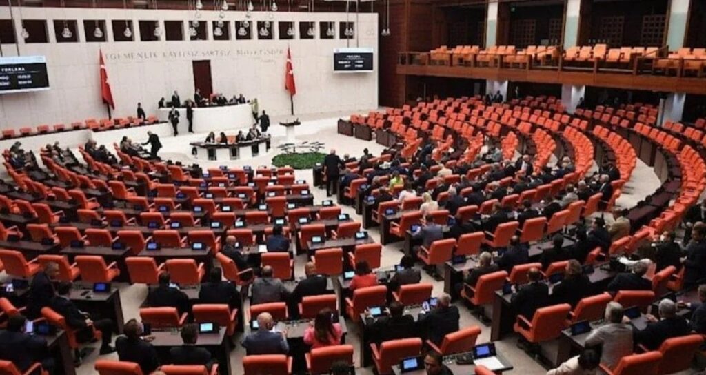 İktidarın torba yasası yolda