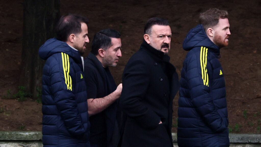 Fenerbahçe’den Galatasaray’a gönderme. “Takipçisi olacağız”