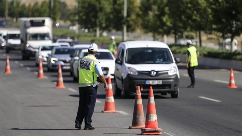 Trafikte yeni cezalar ve uygulamalar