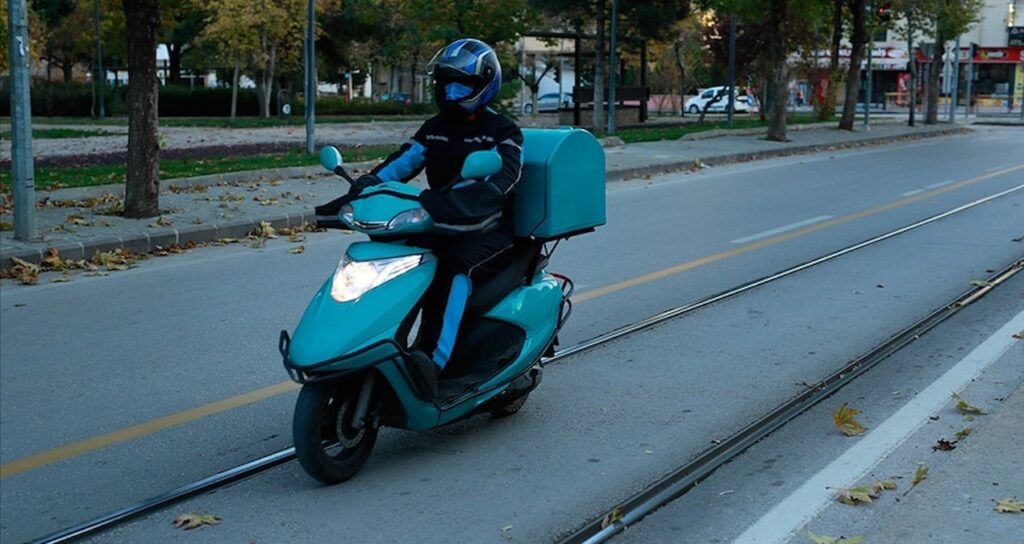 Yemek siparişlerinde yeni dönem resmen başladı