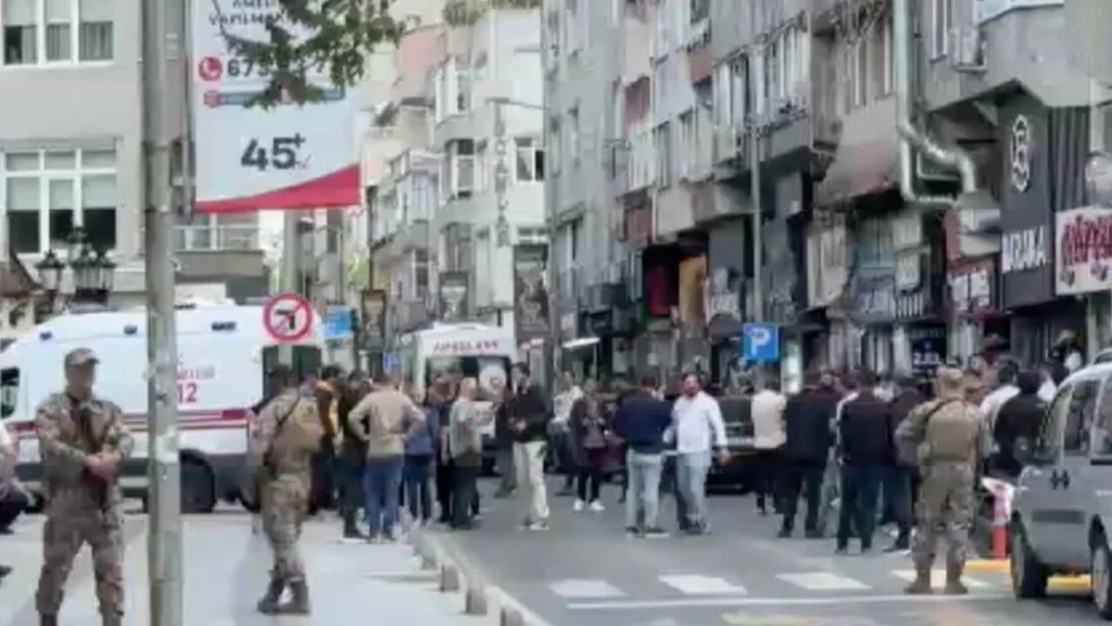 Polis Memurlarına Açılan Ateşte İki Şehit