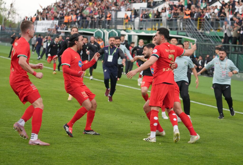 Bahçeli’den Amedspor’a Tebrik Mesajı