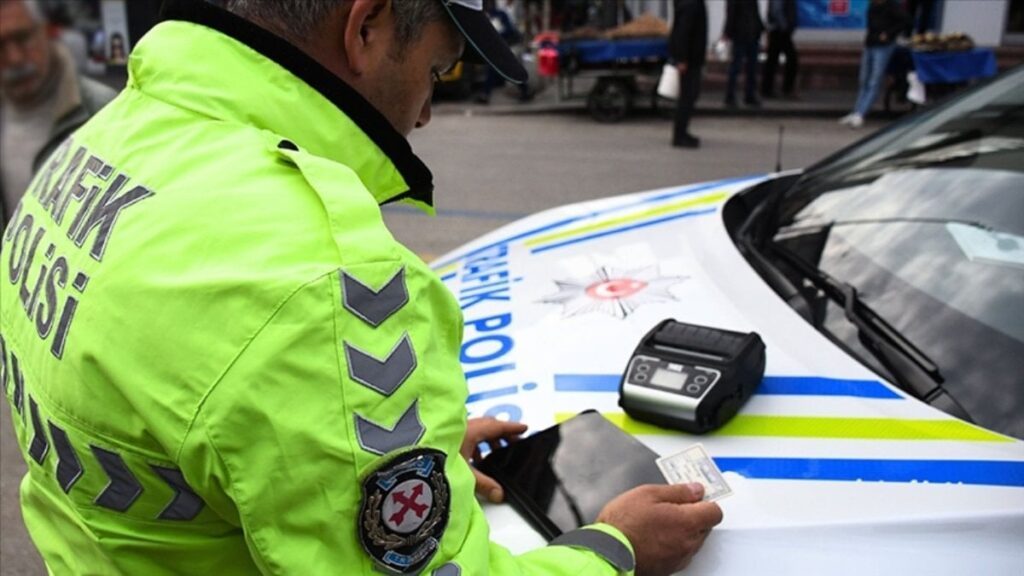 Yeni trafik düzenlemesi ve artan cezalar