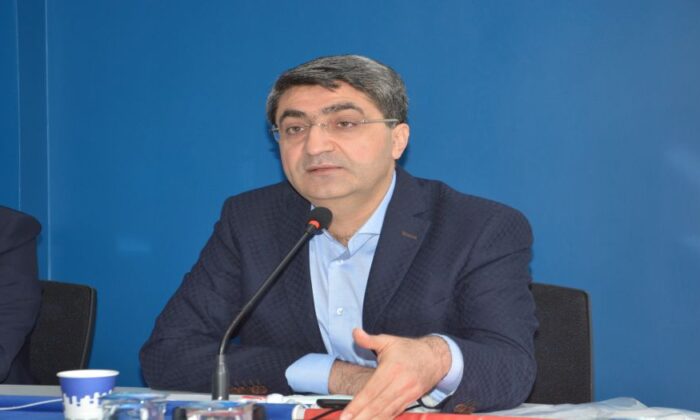 Mehmet Emin Ekmen: “DEVA uzlaşı sağlayabilen tek parti”