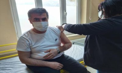 Aydın Buharkent Belediye Başkanı ilk doz aşıyı oldu