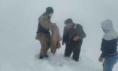 Erzincan İliç’te donma tehlikesi Geçiren vatandaşı Jandarma kurtardı