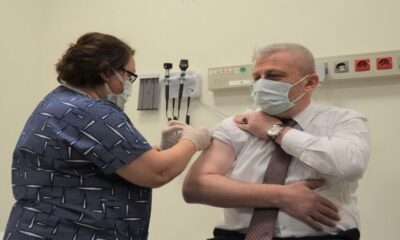 Bursalı 10 bin sağlıkçı aşıyla tanıştı