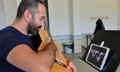 Bursa’da Müzik Akademisi’nde engelleri kaldıran online eğitim