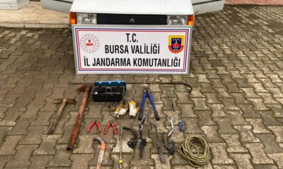 Bursa’da JASAT, kablo hırsızını kameralardan yakaladı