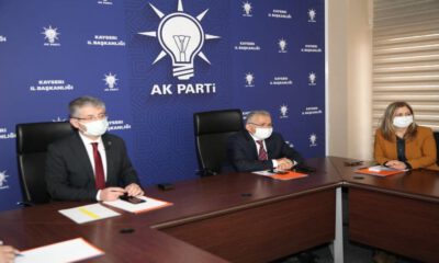 AK Parti’den genişletilmiş il başkanları toplantısı